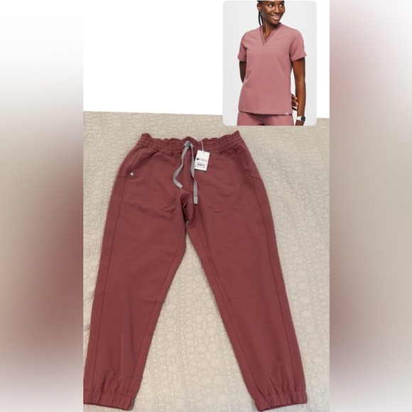 Figs Pants - MATCHING SET Figs Oran top and Regina joggers - Mauve